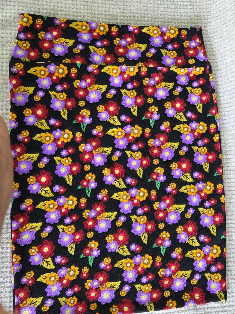 LulaRoe Women's Stretch Pencil Skirt XL Colorful Red Yellow Purple and Black